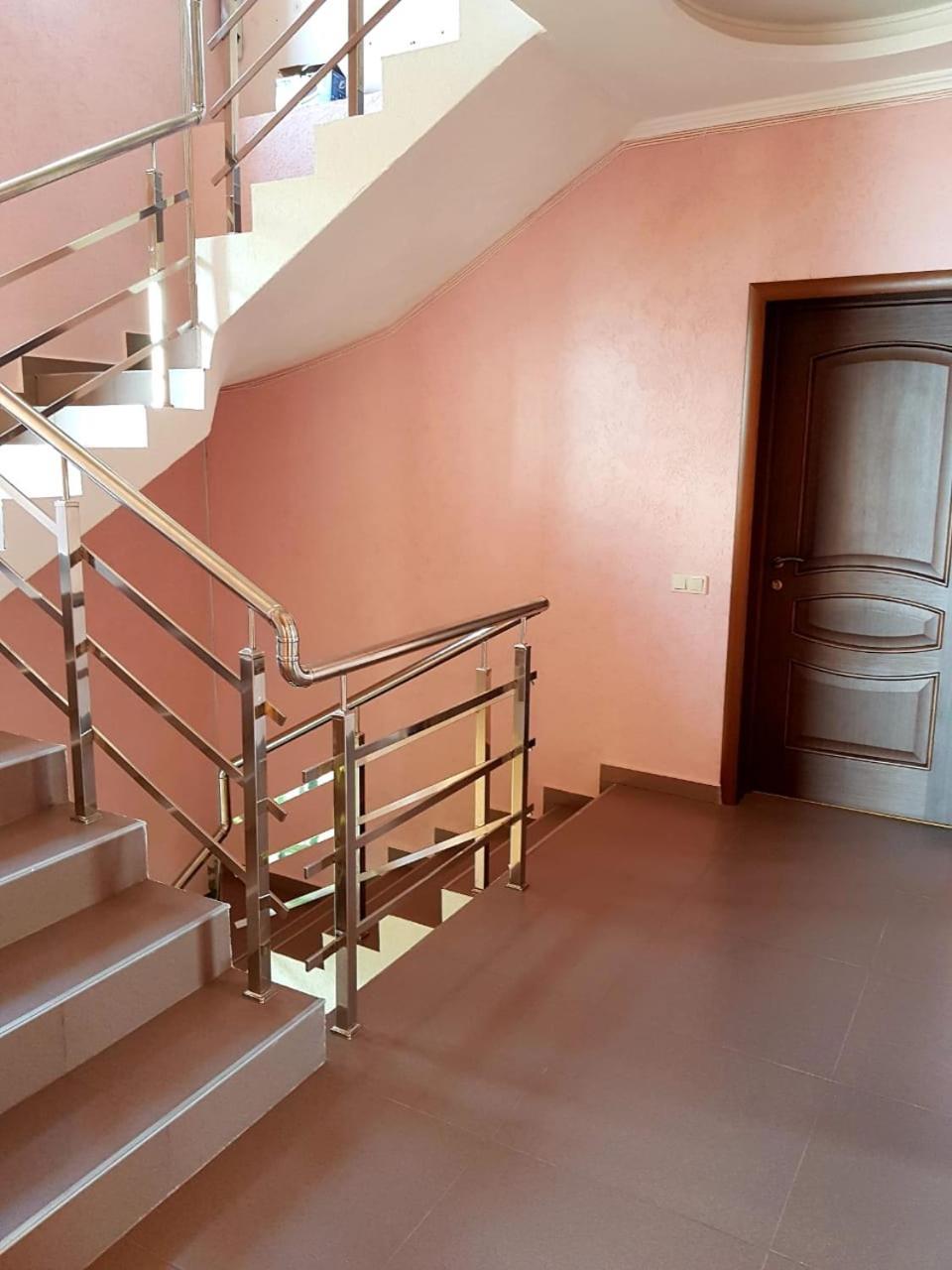 Guesthouse On Sovhoznaya 18 加格拉 外观 照片